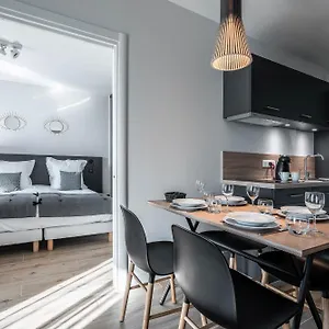 Apartahotel La Grange Des Peres, Annecy